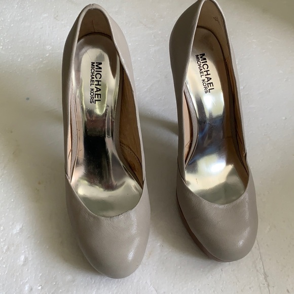 Michael kors heels size 9 - Picture 1 of 9